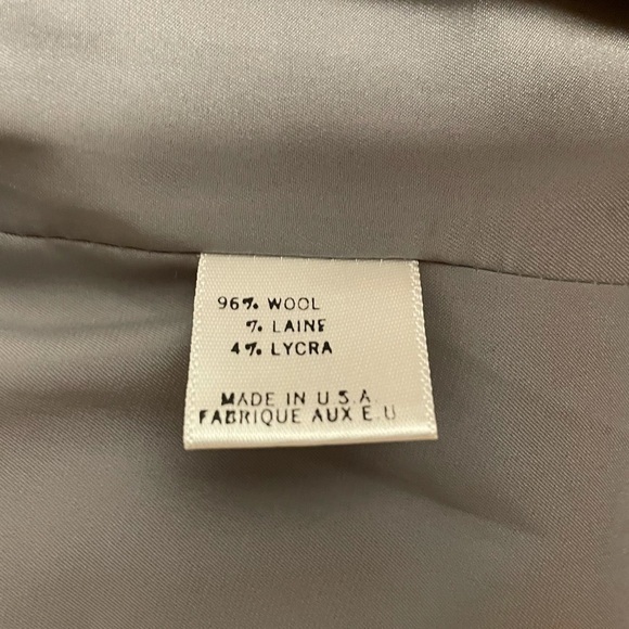 Theory Gray Blazer Wool Blend Blazer Size: 8 - Picture 8 of 12